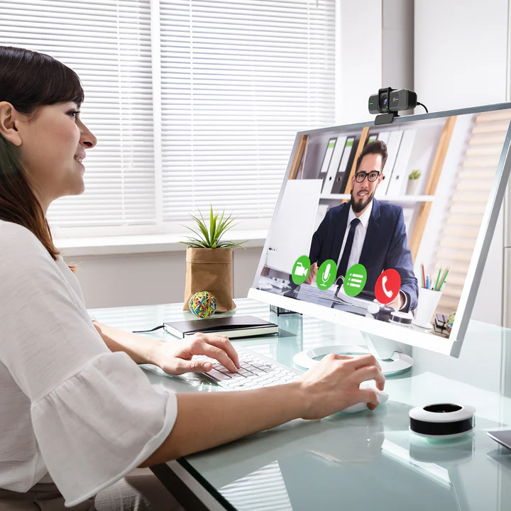 j5create JVU430 USB 4K Ultra HD Webcam with Dual Microphones, 8MP Sensor, 360° Swivel, Privacy Cover, Plug & Play, Compatible with Windows, macOS, ChromeOS, Linux 7 j5create JVU430 USB 4K Ultra HD Webcam with Dual Microphones, 8MP Sensor, 360° Swivel, Privacy Cover, Plug & Play, Compatible with Windows, macOS, ChromeOS, Linux - Image 7